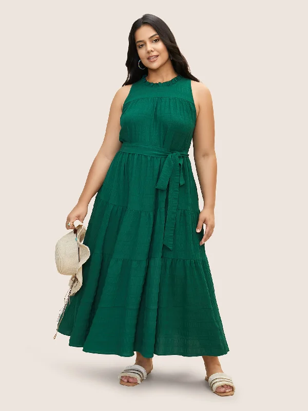 Brunch - Suitable Casual Dresses for a Relaxed Gathering Plain Textured A-line Frill Trim Dress Brunch - Suitable Casual Dresses for a Relaxed Gathering Plain Textured A-line Frill Trim Dress
