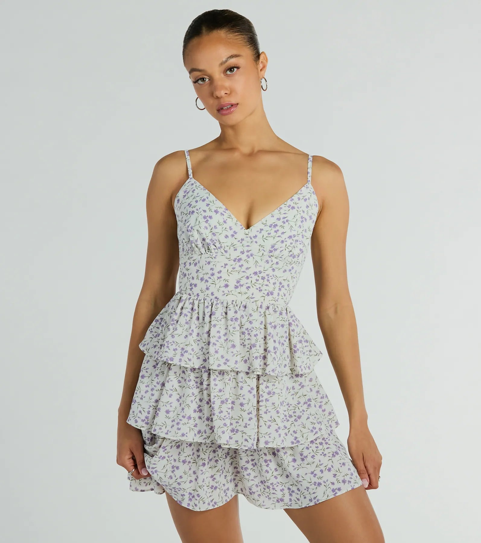Sequined Casual Dresses for Special Occasions Subtle Charm V-Neck Ruffled Floral Skater Dress Sequined Casual Dresses for Special Occasions Subtle Charm V-Neck Ruffled Floral Skater Dress