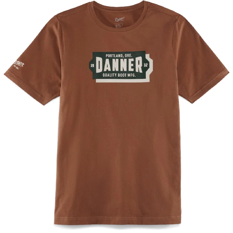 Men's mock - neck t - shirts with a modern and sleek styleDanner Mens Banner Tee Brick Red 100% Cotton S/S T-Shirt Men's mock - neck t - shirts with a modern and sleek styleDanner Mens Banner Tee Brick Red 100% Cotton S/S T-Shirt