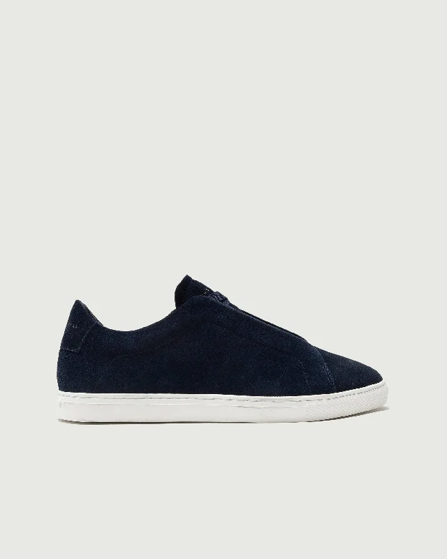 Men's loafers with a perforated leather upper for ventilation Men's loafers with a perforated leather upper for ventilation Low 1 Laceless | Navy Suede Men's loafers with a perforated leather upper for ventilation Men's loafers with a perforated leather upper for ventilation Low 1 Laceless | Navy Suede
