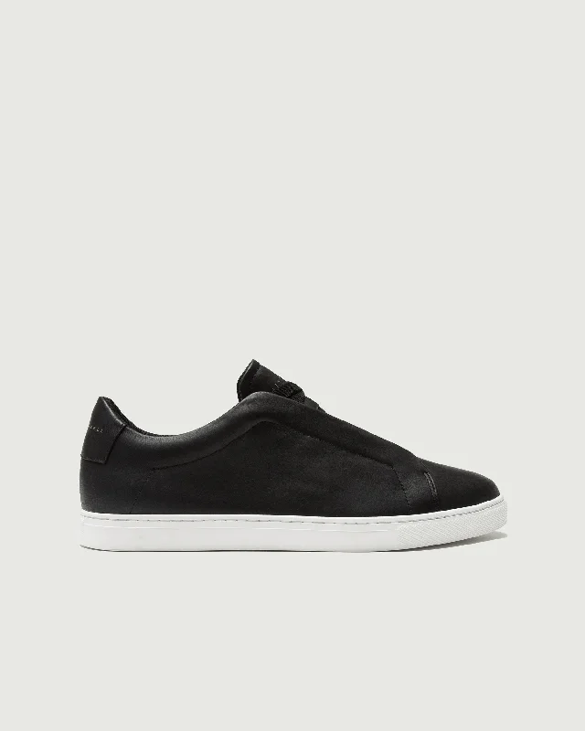 Men's loafers with a tassel front for a classic look Men's loafers with a tassel front for a classic look Low 1 Laceless | Black Men's loafers with a tassel front for a classic look Men's loafers with a tassel front for a classic look Low 1 Laceless | Black
