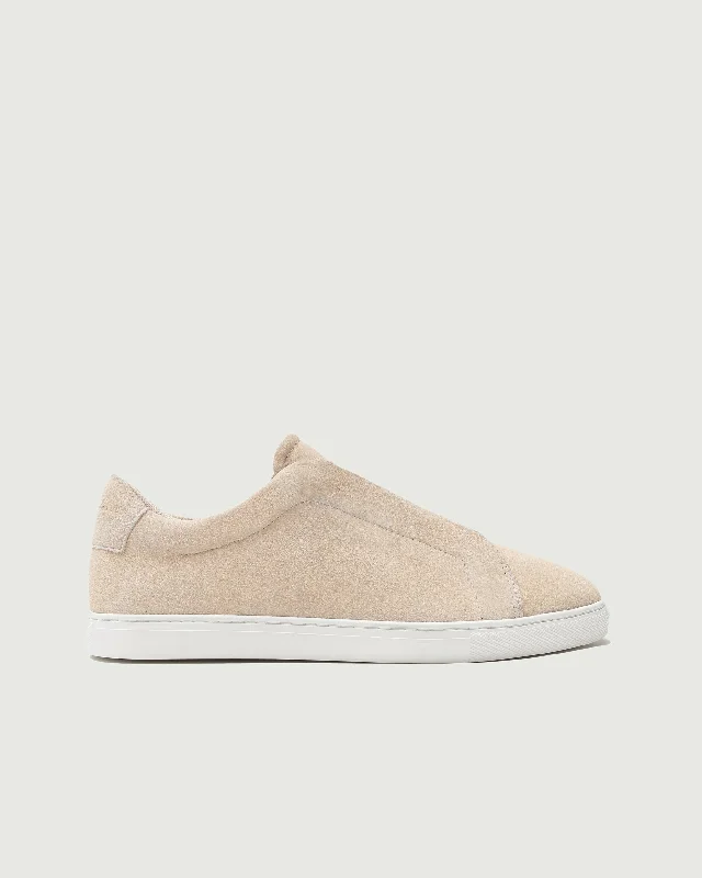 Men's loafers with a tassel front for a classic look Men's loafers with a tassel front for a classic look Low 1 Laceless | Sand Suede Men's loafers with a tassel front for a classic look Men's loafers with a tassel front for a classic look Low 1 Laceless | Sand Suede