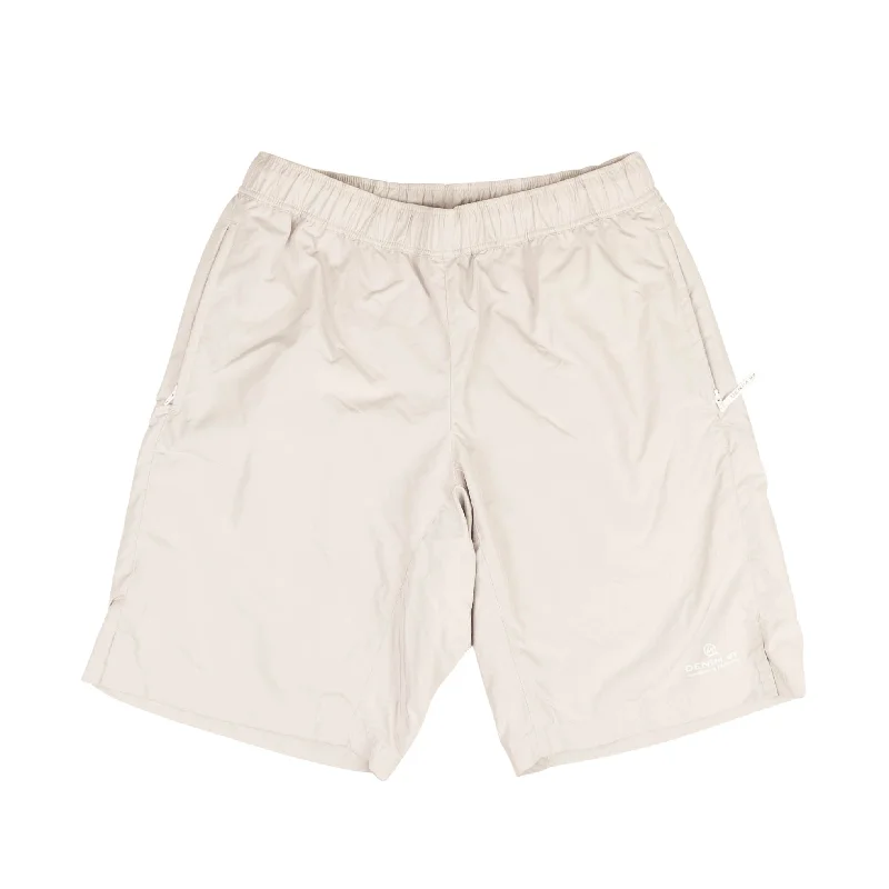 Men's pleated front twill shorts for a classic and sophisticated appearance Denim By Vanquish & Fragment Denim Mesh Drawstring Shorts - Beige Men's pleated front twill shorts for a classic and sophisticated appearance Denim By Vanquish & Fragment Denim Mesh Drawstring Shorts - Beige