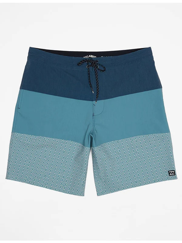 Men's flat - front chino shorts for semi - formal summer events Tribong Lo Tide 19" Boardshorts Men's flat - front chino shorts for semi - formal summer events Tribong Lo Tide 19" Boardshorts
