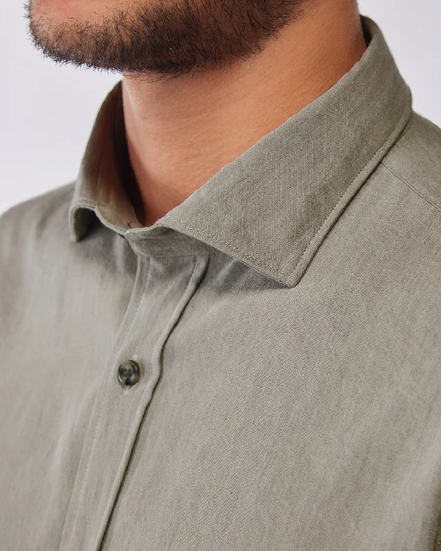 Men's Shearling - Lined Collar Casual Shirts in Brown for a Rustic and Warm Appeal Denim Shirt - Grey Men's Shearling - Lined Collar Casual Shirts in Brown for a Rustic and Warm Appeal Denim Shirt - Grey