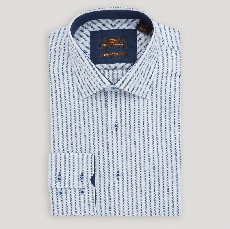 Men's Cotton Poplin Dress Shirts in Royal Blue with a Box Pleat at the Back for Added Comfort The Beckett Dress Shirt |Double Button Barrel Cuff & Point Collar| Navy Men's Cotton Poplin Dress Shirts in Royal Blue with a Box Pleat at the Back for Added Comfort The Beckett Dress Shirt |Double Button Barrel Cuff & Point Collar| Navy