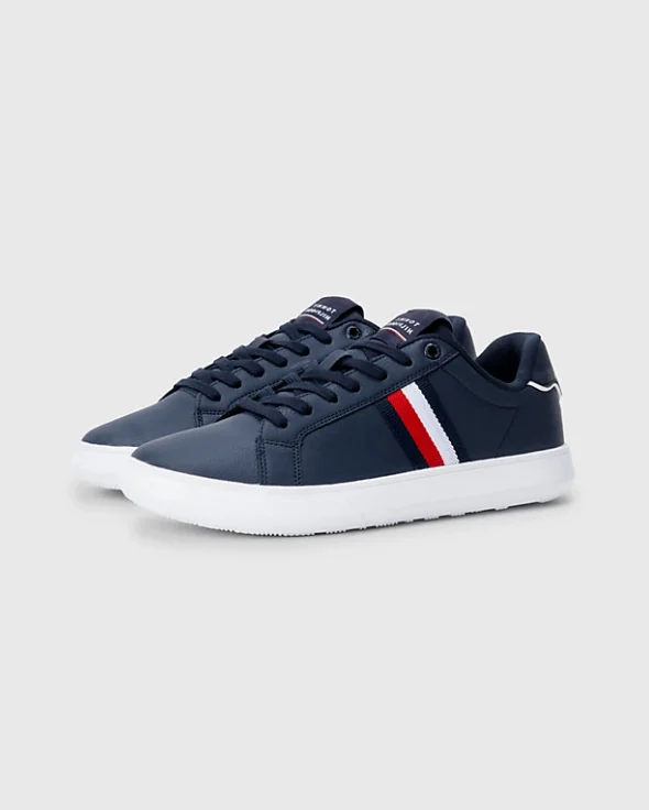 Men's Embroidered Detail Casual Shirts in Beige for a Touch of Elegance Tommy Hilfiger Signature Corporate Leather Cupsole Trainer
