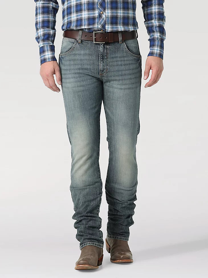 Men's Colored Jeans in Burgundy for a Bold and Fashion - Forward Look Wrangler Men's Retro Slim Fit Straight Leg Jean STYLE #88MWZRT Men's Colored Jeans in Burgundy for a Bold and Fashion - Forward Look Wrangler Men's Retro Slim Fit Straight Leg Jean STYLE #88MWZRT
