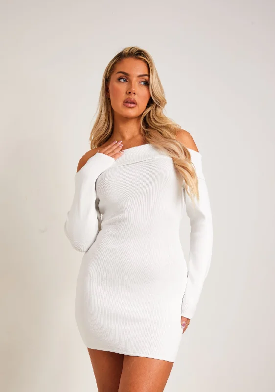 Kiara White Long Sleeve Off The Shoulder Knitted Dress