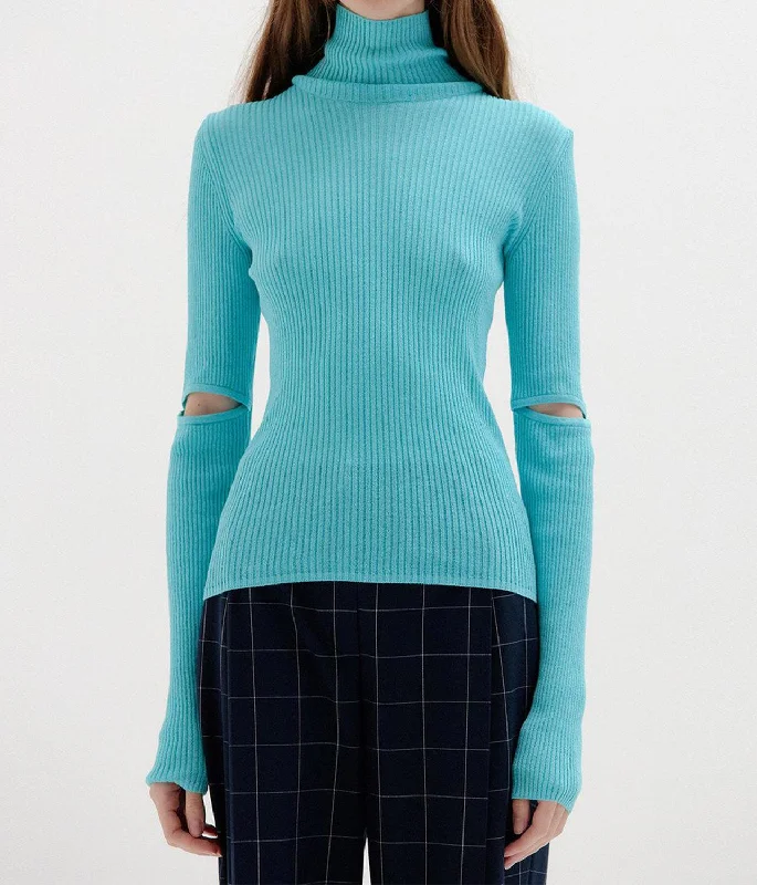 Solly Ribbed Knit Pullover In Sky Blue