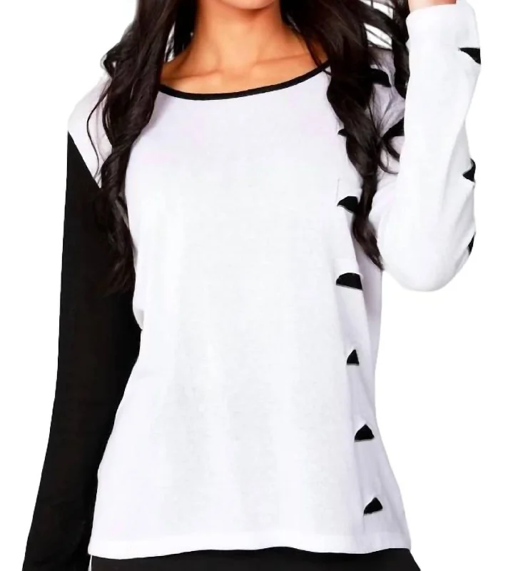 Cut Out Scoop Neck Pullover In White/black