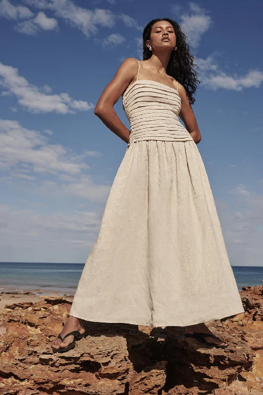 Backless Women Dress for a Sexy and Alluring Look at Evening Events Backless Women Dress for a Sexy and Alluring Look at Evening Events REECE NATURAL LINEN MIDI DRESS Backless Women Dress for a Sexy and Alluring Look at Evening Events Backless Women Dress for a Sexy and Alluring Look at Evening Events REECE NATURAL LINEN MIDI DRESS
